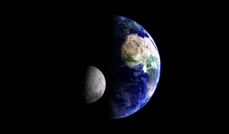 Difference entre la Terre et la Lune